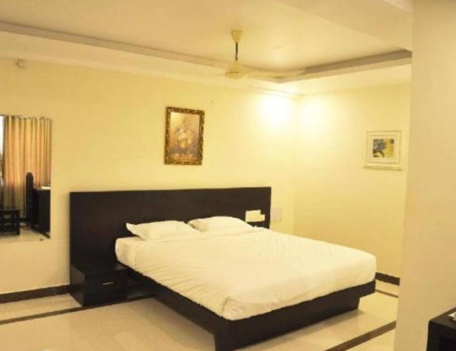 Low budget rooms in Murdeshwar